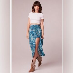 BAND OF THE FREE Green woman Celene floral layered midi boho trendy skirt NWT M